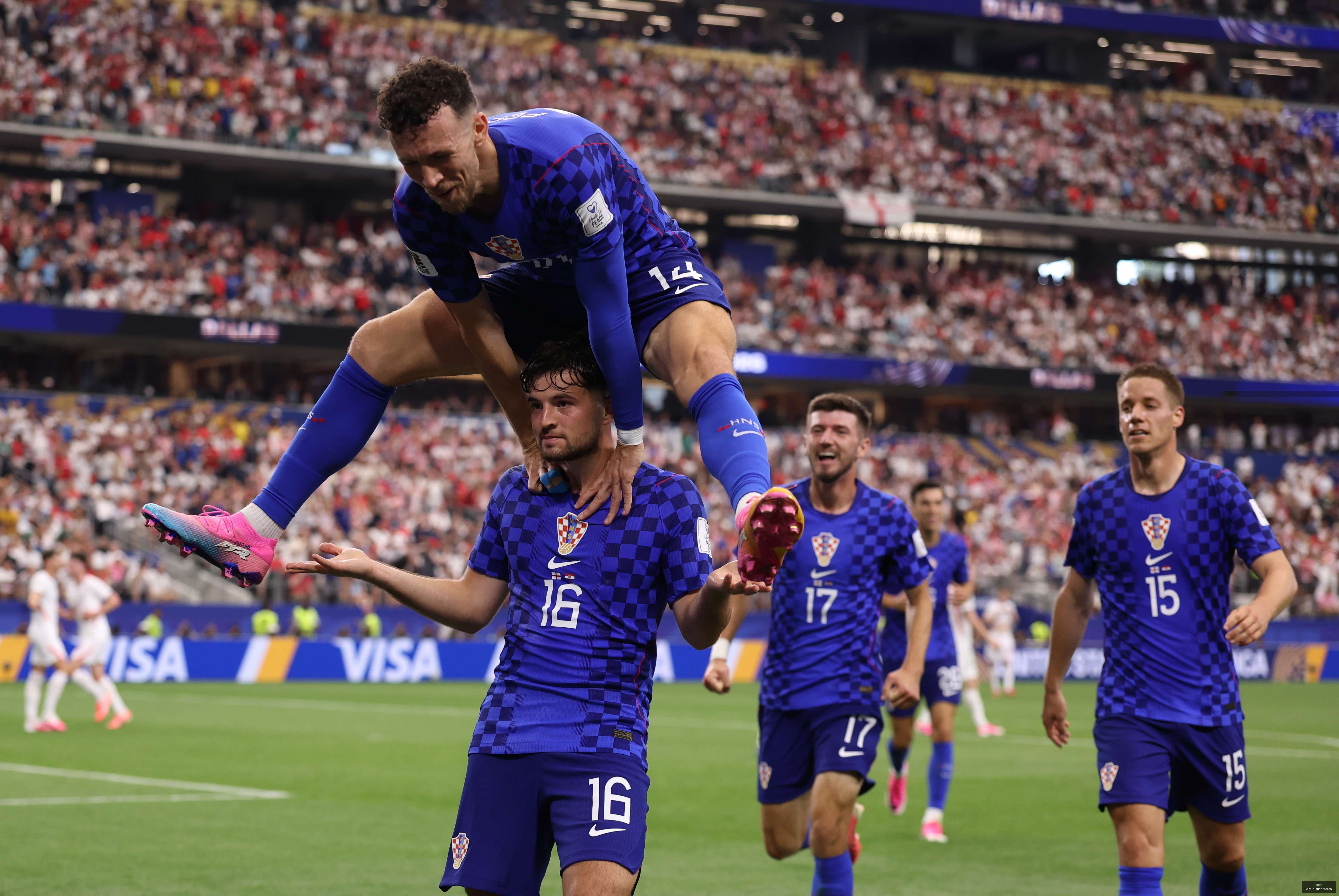 推荐,荷甲前瞻,海伦芬对特,开云集团,企业资讯平台,品牌动态信息,企业新闻资讯,集团信息